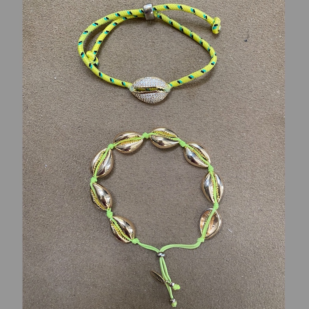 ANTHROPOLOGIE Set of 2 Shell Bracelets